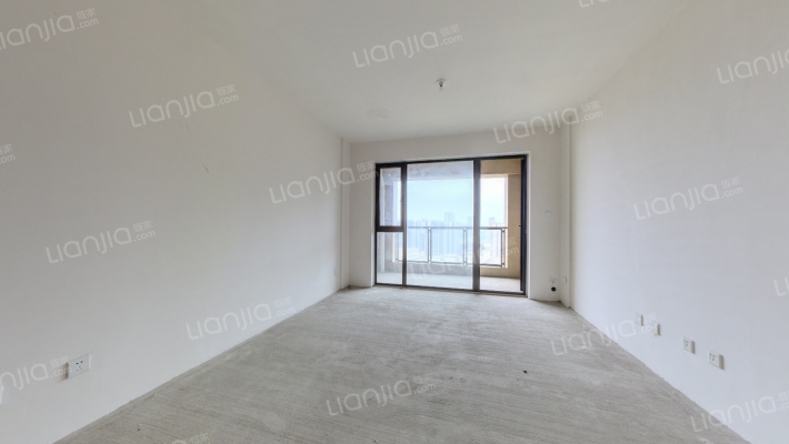 南湖国际中心二手房实景图