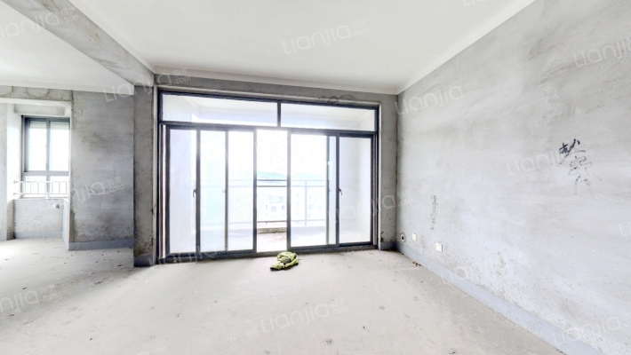 南方新城A区二手房实景图