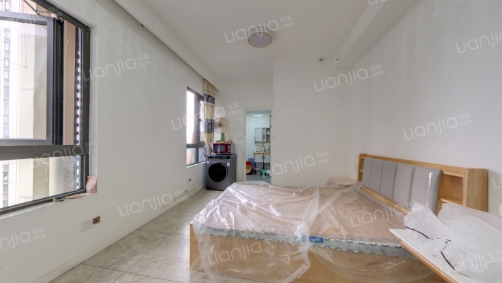 万科金域学府公寓二手房实景图