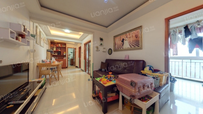 环绿国际二手房实景图