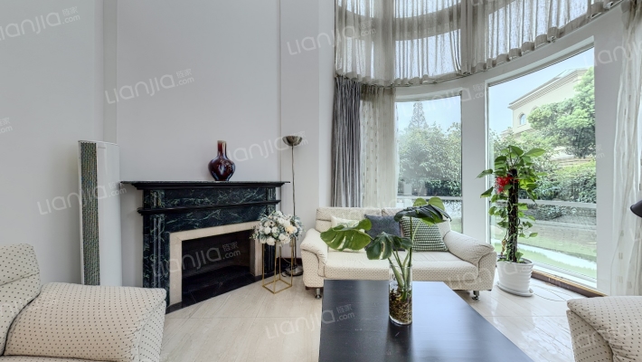 百富丽山庄二手房实景图