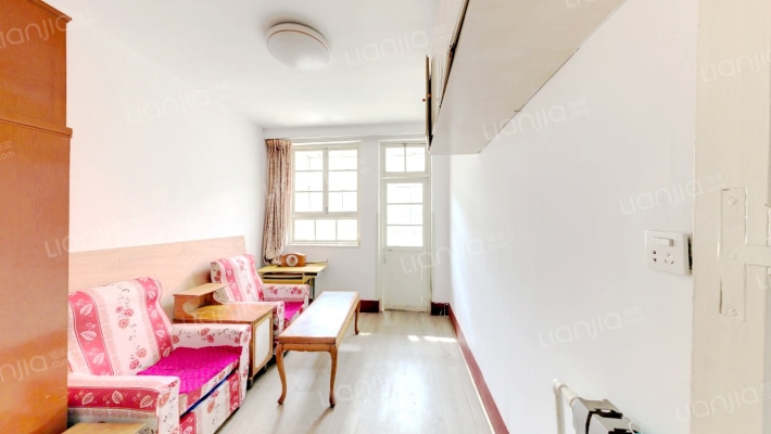 南华街住宅楼二手房实景图