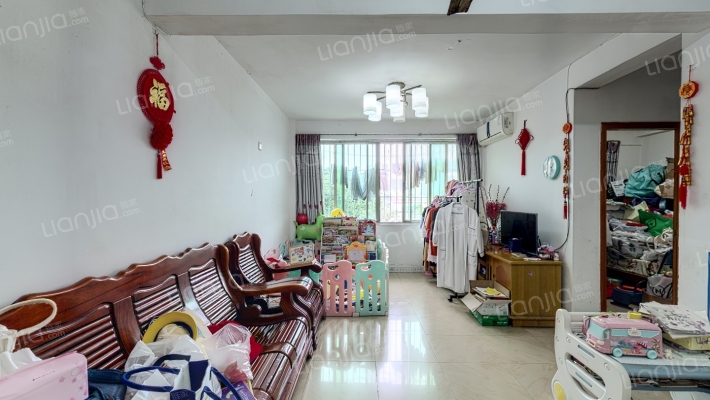 利达花园二手房实景图