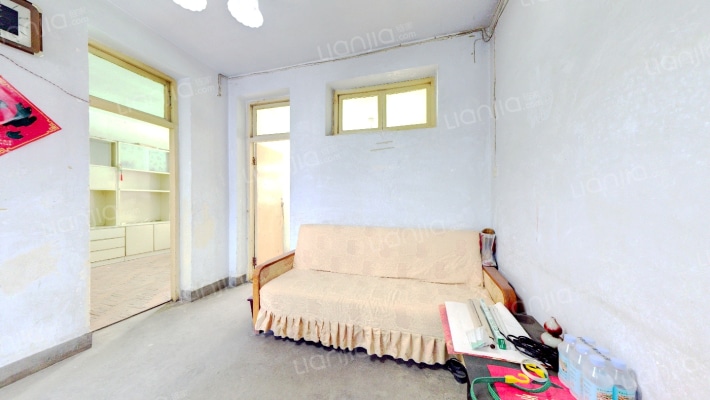 卫生路47号院二手房实景图