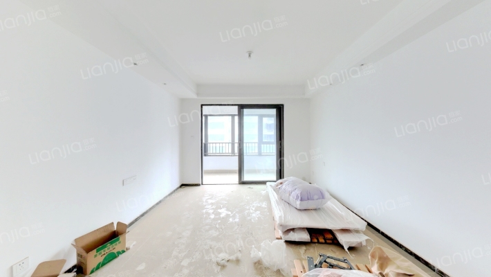 保利罗兰香谷二手房实景图