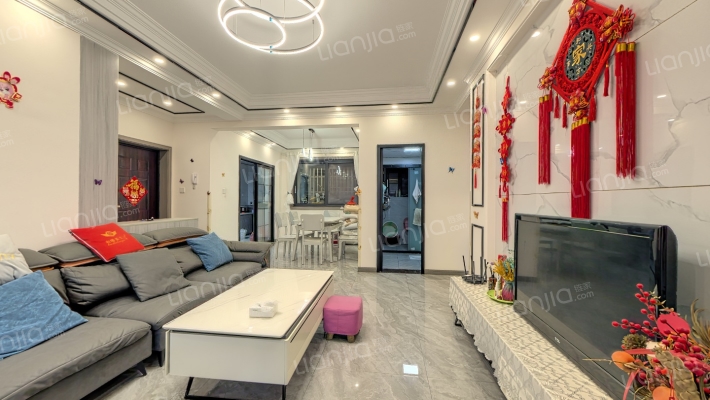 翡翠积家二手房实景图