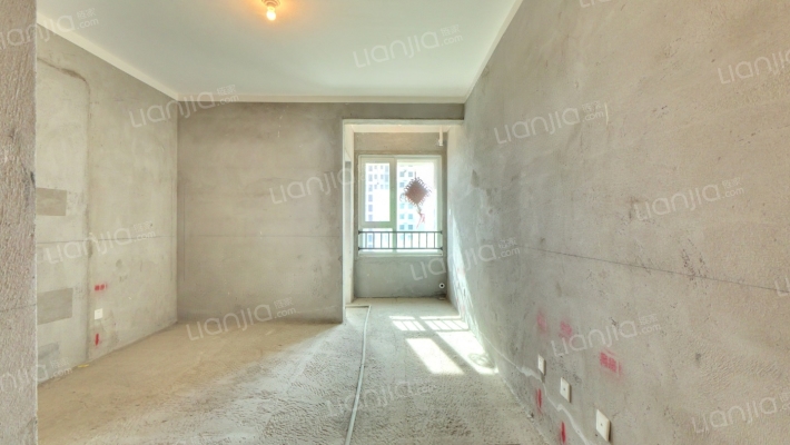 龙泊小时代二手房实景图