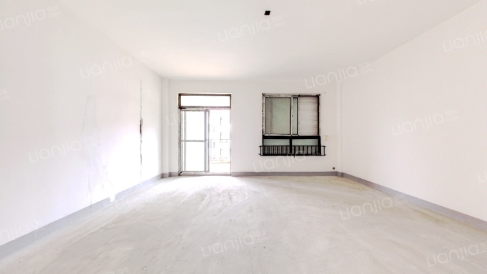 泰跃金河二手房实景图