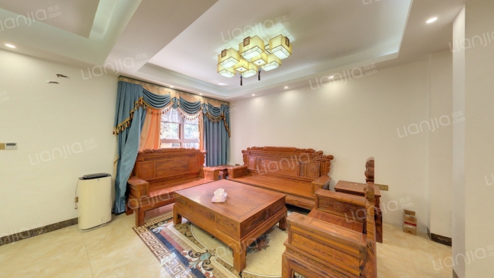 逸林美墅二手房实景图