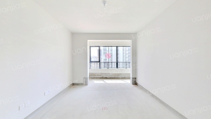 中建蔚蓝之城翠竹园二手房实景图