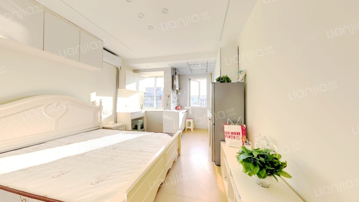 思学园博仕楼二手房实景图