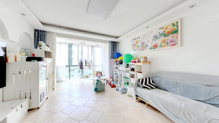 新月丽苑二手房实景图