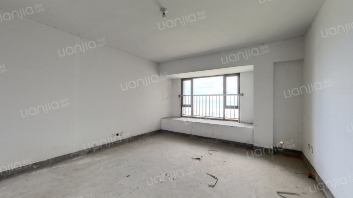 禹洲高尔夫二手房实景图