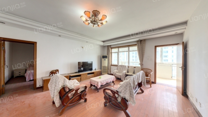 聆江花园二手房实景图