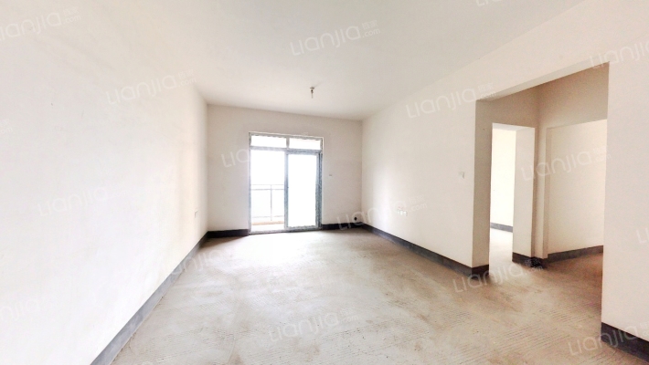 和泓四季D区二手房实景图