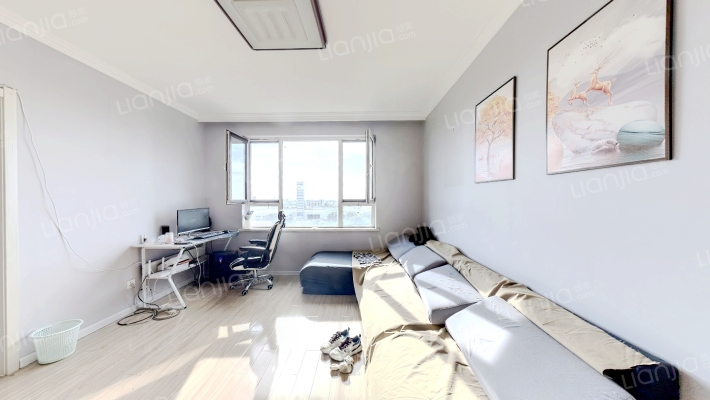 张士新居二手房实景图