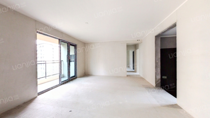 中航昕晖璟辰二手房实景图