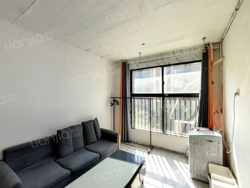 合租·上湖名著花园 4居室 南卧