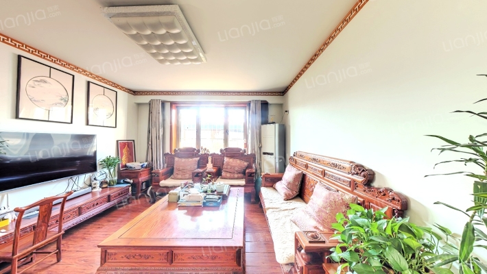 嘉华新苑二手房实景图