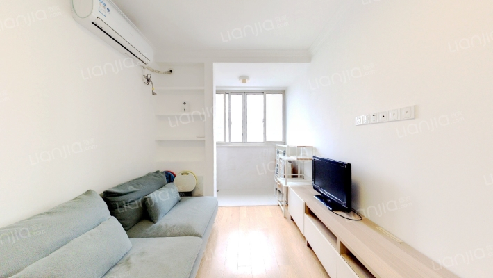 淞滨路160号二手房实景图