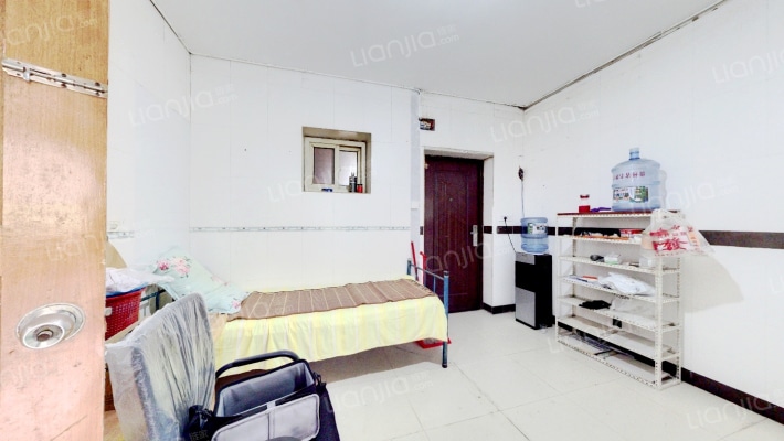 威清路二手房实景图