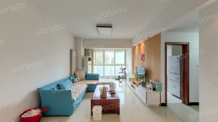 克拉上城二手房实景图