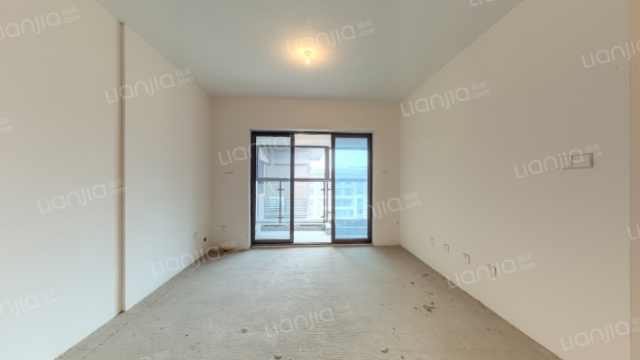 隆鑫公园首府二手房实景图