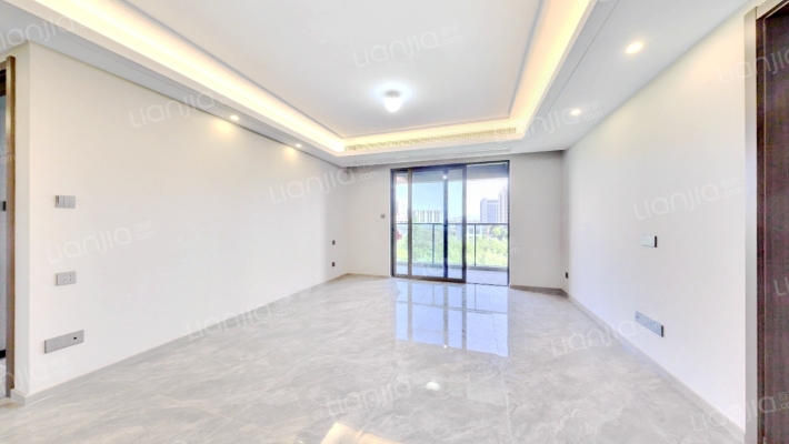 岚荷芸府二手房实景图