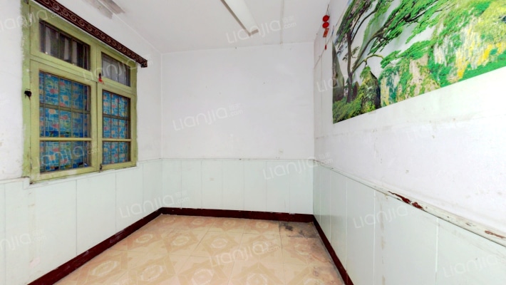 钼铁矿宿舍二手房实景图