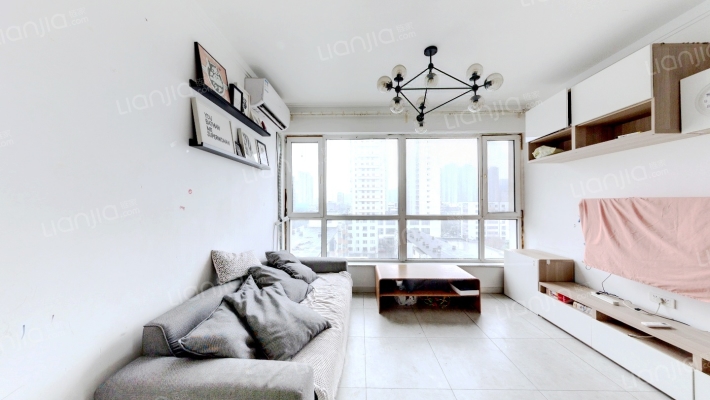 爱俪精舍二手房实景图