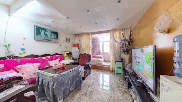 新联小区二手房实景图