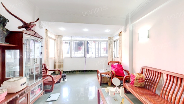 司法公寓二手房实景图