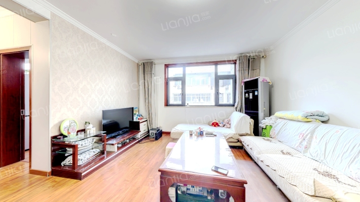 合作路3-4-5-7号院二手房实景图