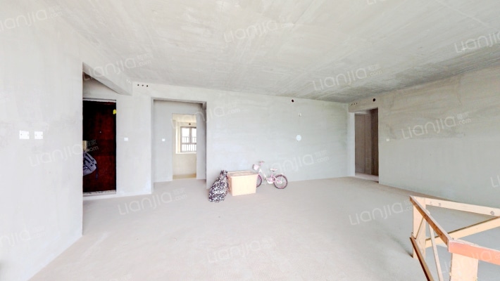 龙湖两江新宸云顶二手房实景图