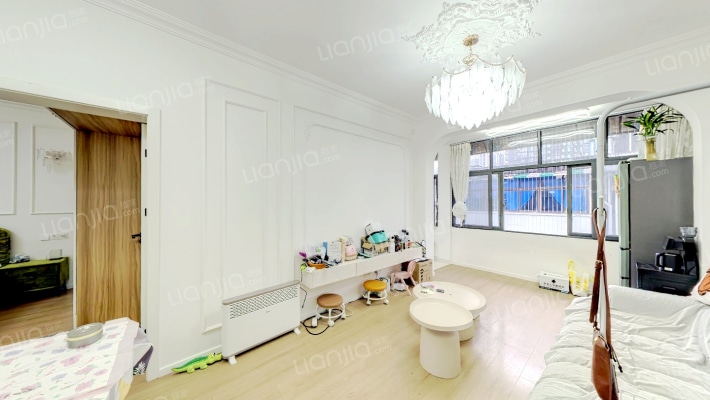 华新大院二手房实景图