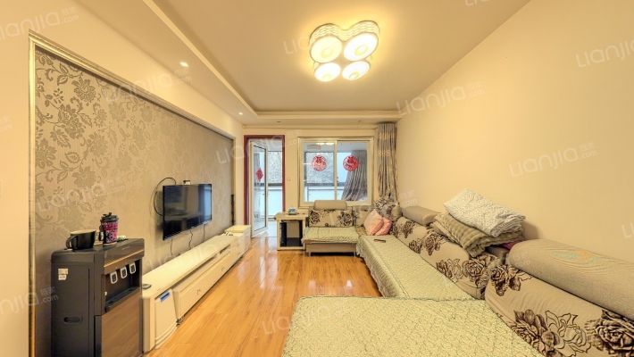 英伦金沙二手房实景图