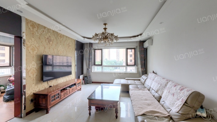 尚盈丽景东区二手房实景图