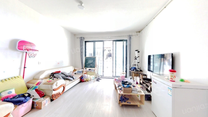 湖畔现代城三期二手房实景图