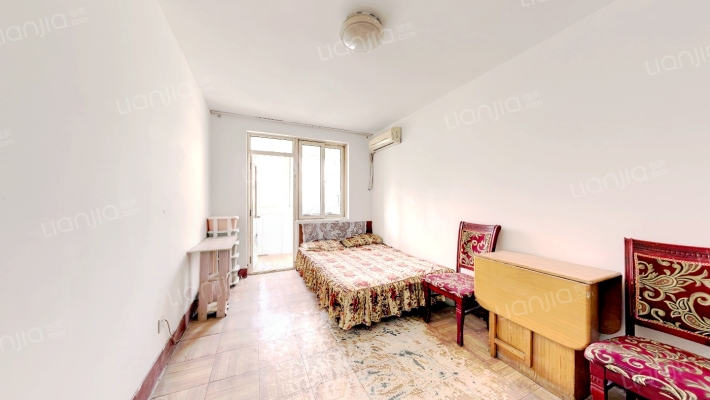 海尔小区二手房实景图