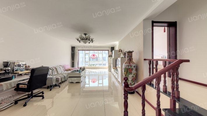 现代家园二手房实景图