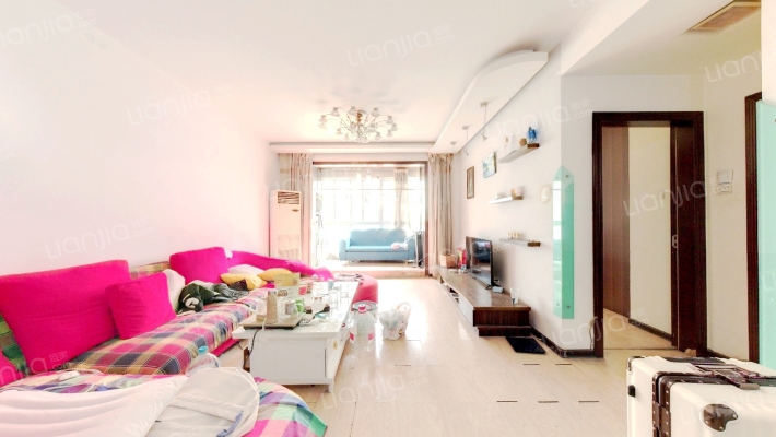 EE康城东区二手房实景图