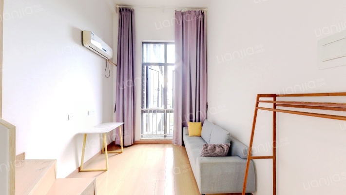 万科白鹿书院二手房实景图