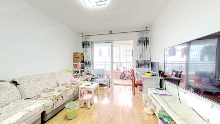 劲力蓝色理想二手房实景图