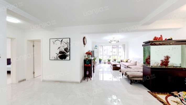 漾日华庭二手房实景图