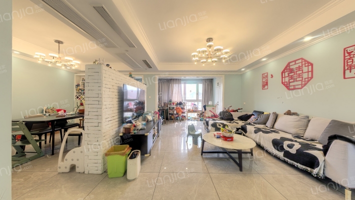 世代都江二手房实景图