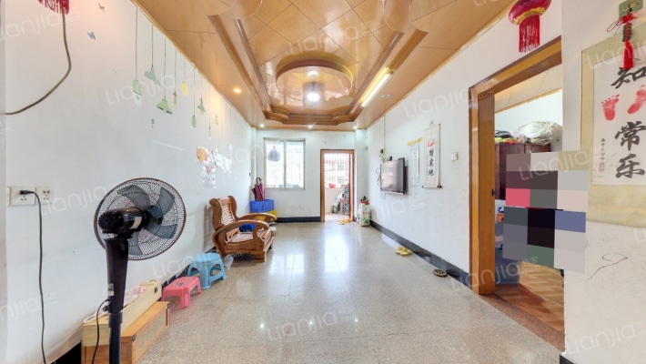 花都邮电新村二手房实景图