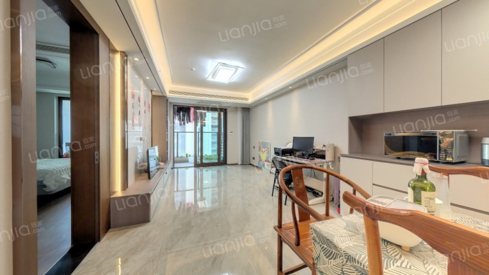 远洋东方境世界观8号地二手房实景图