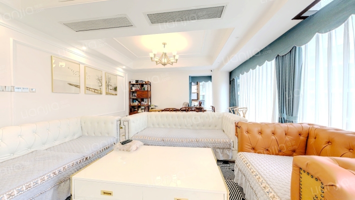 麓山国际云堤曦岸二手房实景图