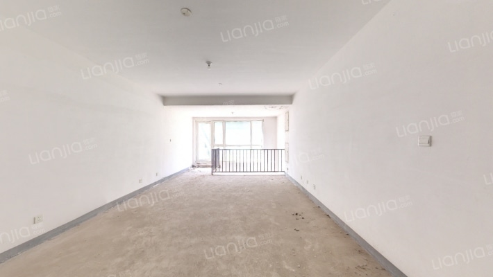 吉宝季景沁园二手房实景图