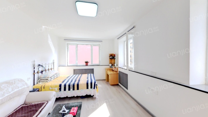 耀景街二手房实景图